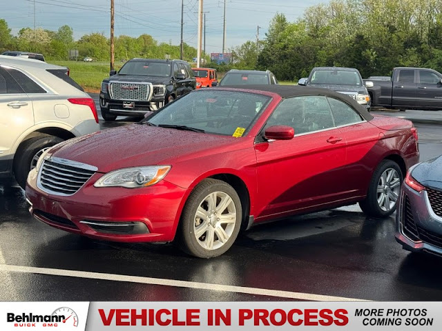 2014 Chrysler 200 Touring
