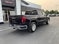 2022 GMC Sierra 1500 4WD SLT Crew Cab