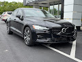 2022 Volvo S60 B5 AWD