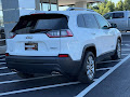 2021 Jeep Cherokee 2WD Latitude Lux