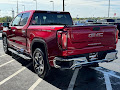 2022 GMC Sierra 1500 4WD SLT Crew Cab