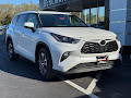 2025 Toyota Highlander AWD (Natl)